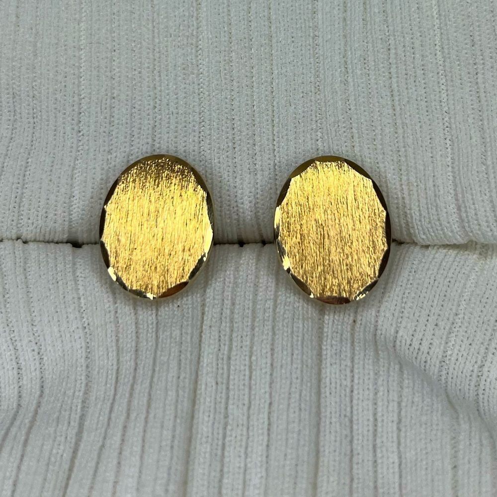 Vintage Anson Florentine Scallop Oval Cufflinks, Goldtone
